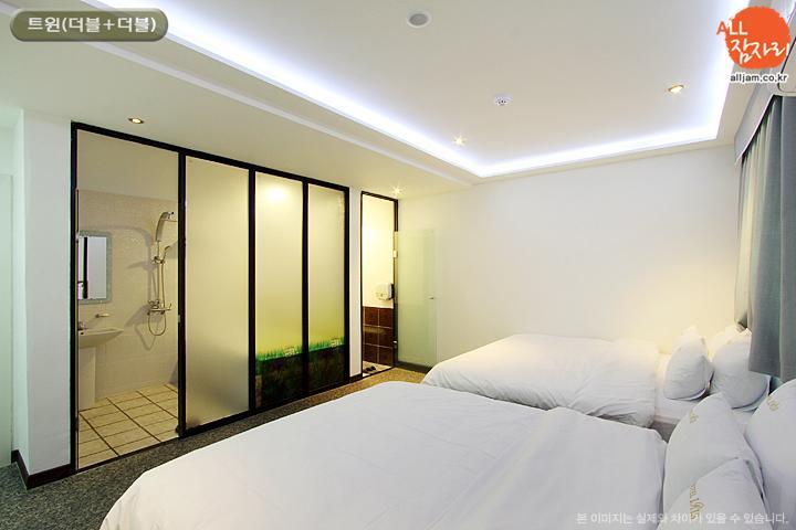 The Hotel Bon Suwon Camera foto