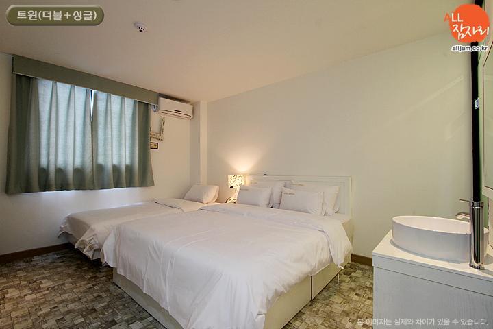 The Hotel Bon Suwon Camera foto