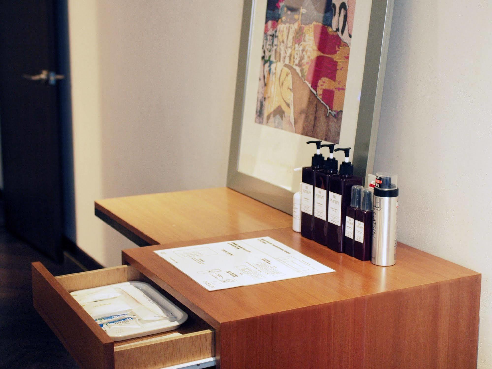 The Hotel Bon Suwon Esterno foto