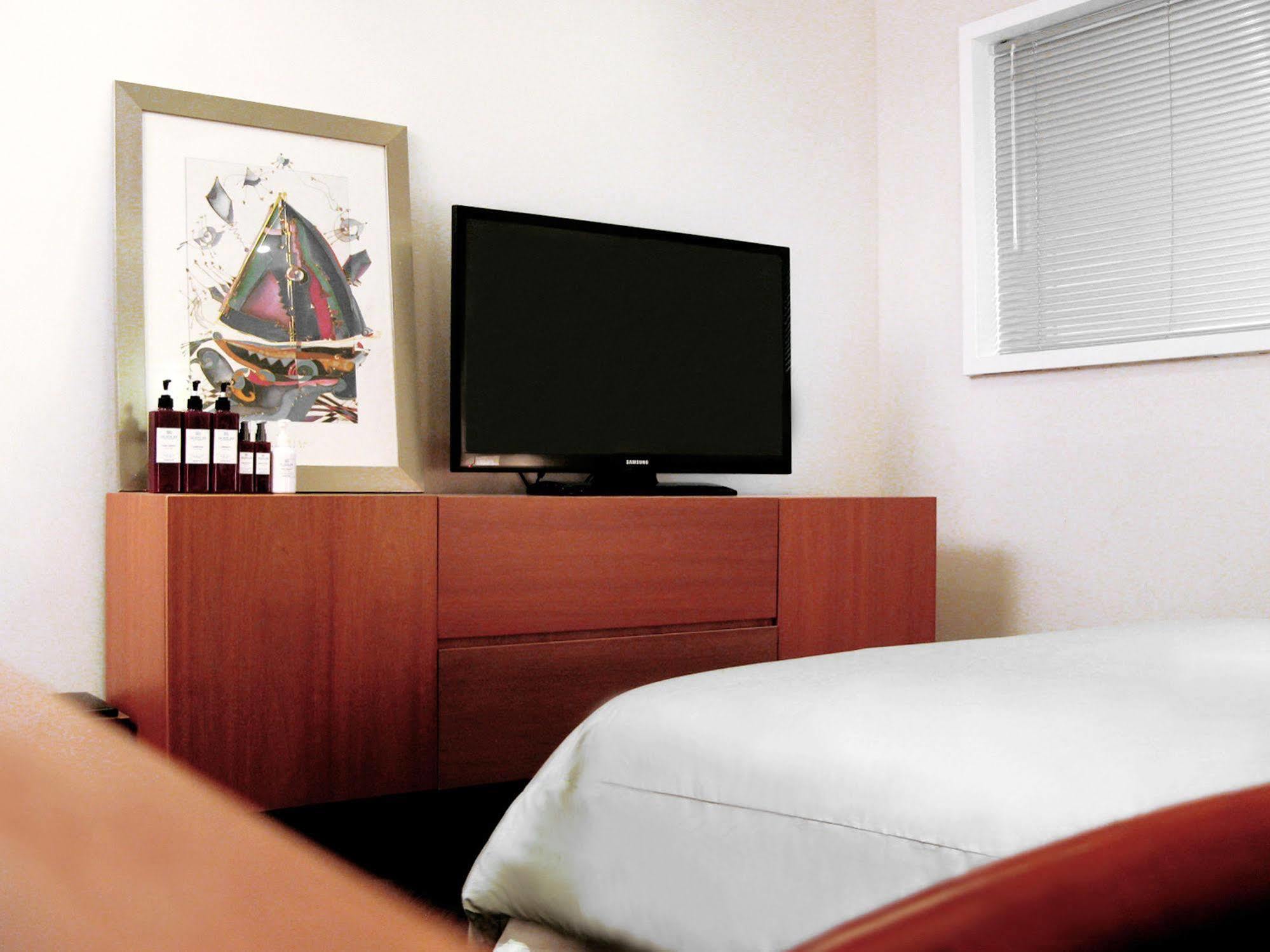 The Hotel Bon Suwon Esterno foto