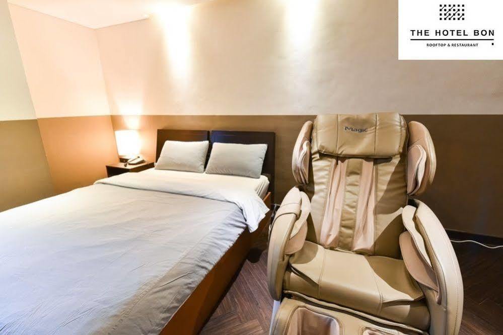 The Hotel Bon Suwon Esterno foto
