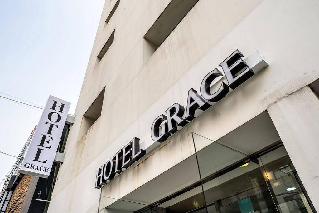 The Hotel Bon Suwon Esterno foto